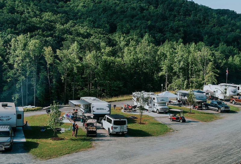 Red Carpet Pull-Thru RV Site-5
